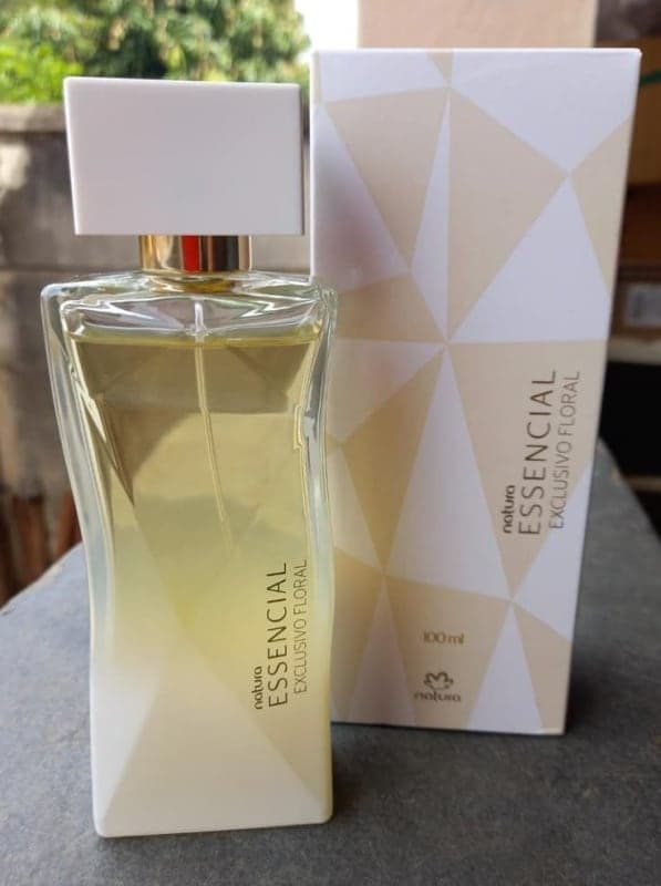 Perfume Enssecial Exclusivo Floral