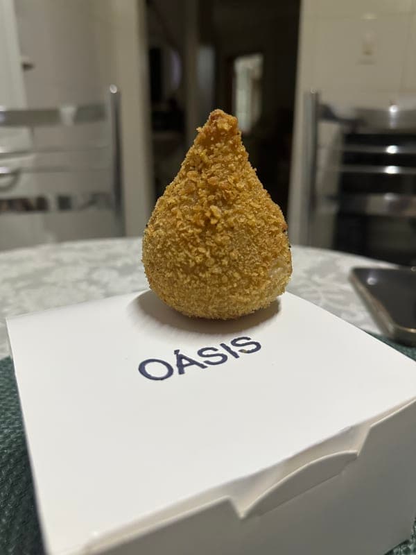 Coxinha de costela com cream cheese